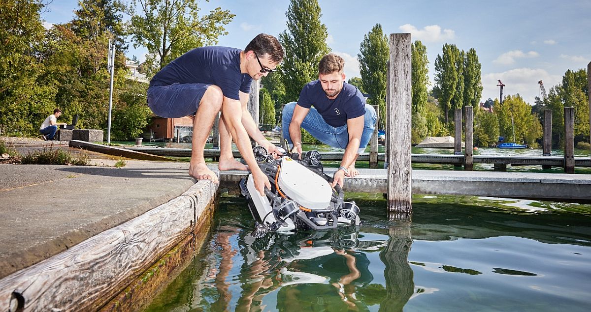 Tethys team immersing drone in water