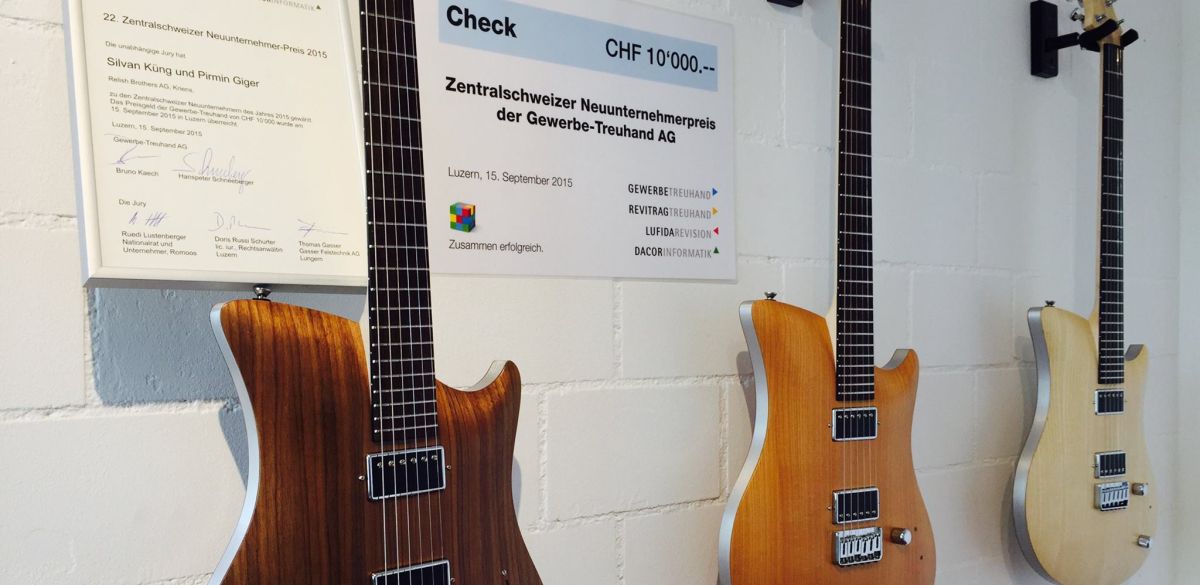 Relish Guitars gewinnt Zentralschweizer Neuunternehmer-Preis