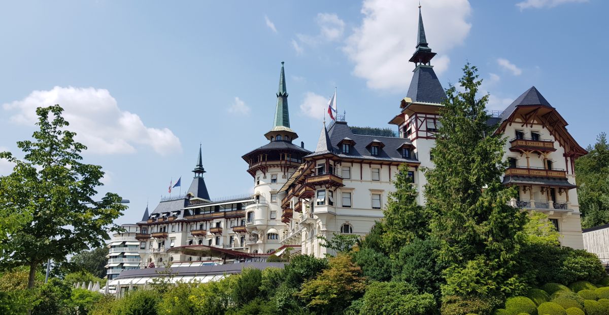 Swiss Deluxe Hotels launches PrivateDeal’s booking system