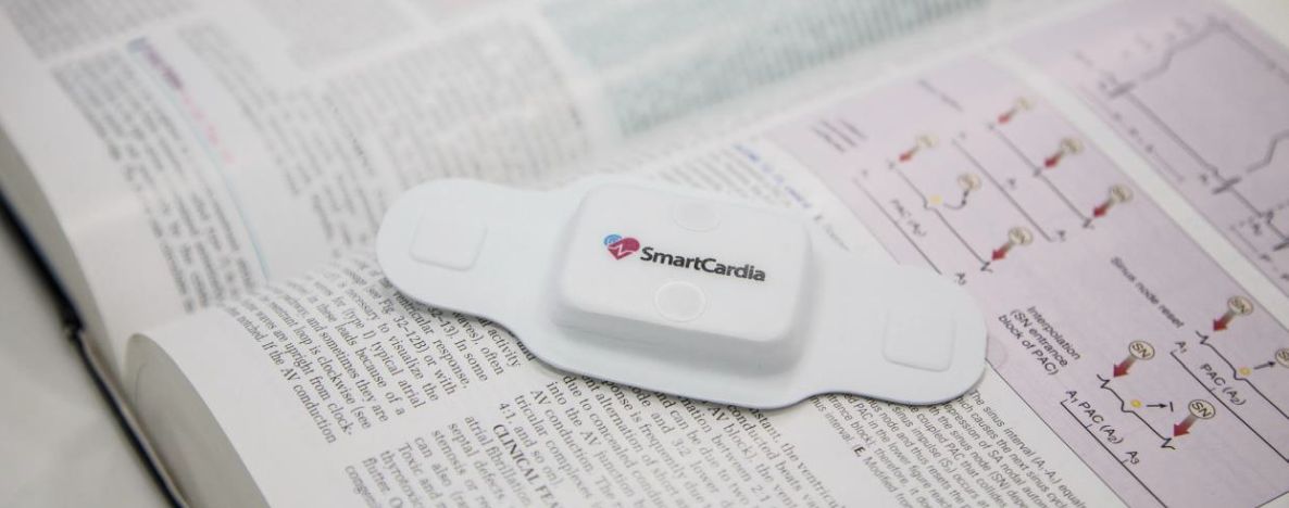 SmartCardia's device